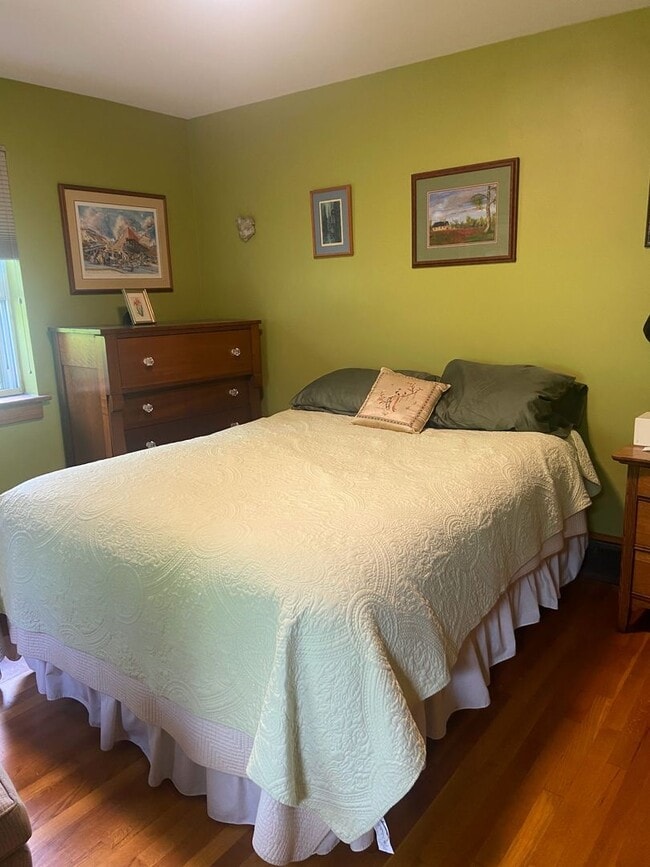 Building Photo - Beautiful 3 Bedroom / 2 Bathroom Home – Marion, VA – $1,600/Month