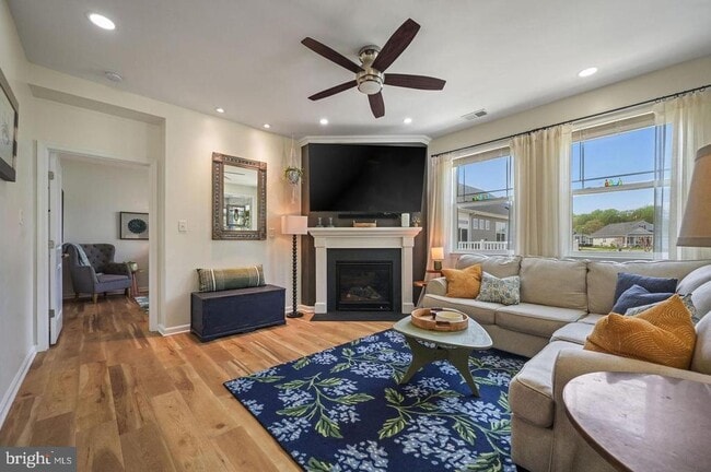 Building Photo - 29670 Riverstone Dr