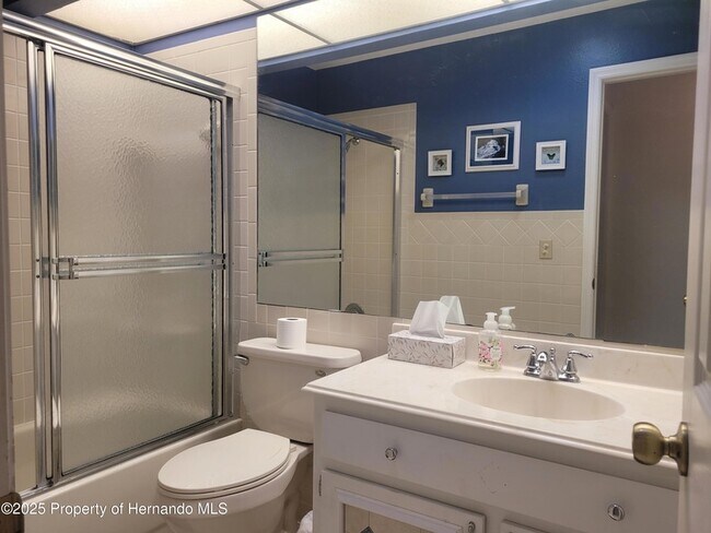 Building Photo - 7559 Heather Walk Dr