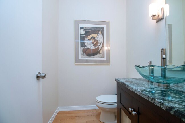 Building Photo - Palm Aire Fully Furnished Rental