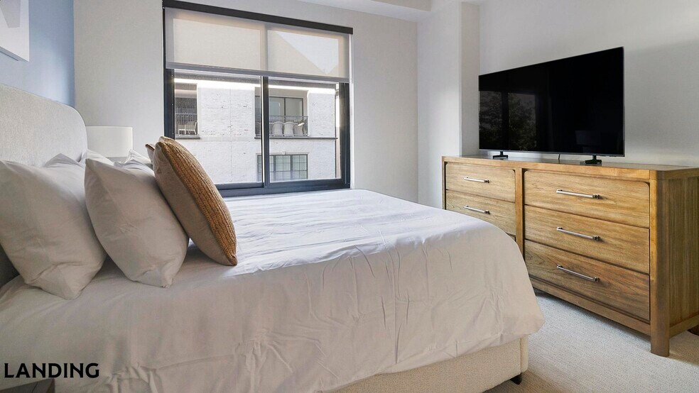 Building Photo - 1414 Wood Hollow Dr