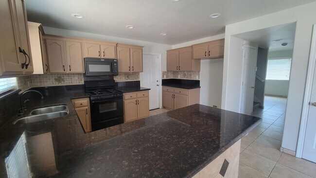 Building Photo - 4402 Sun Devils Ave