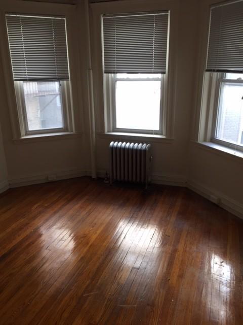 Building Photo - bedroom in Boston MA 02215