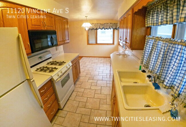 Building Photo - 11120 Vincent Ave S