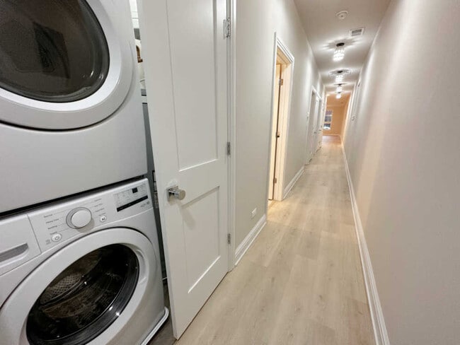 Building Photo - 4315 S Indiana Ave