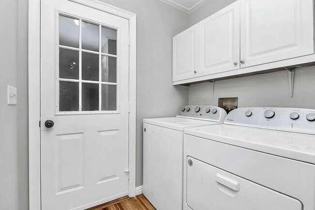Building Photo - 3BD/2BA Ranch Home in Concord!