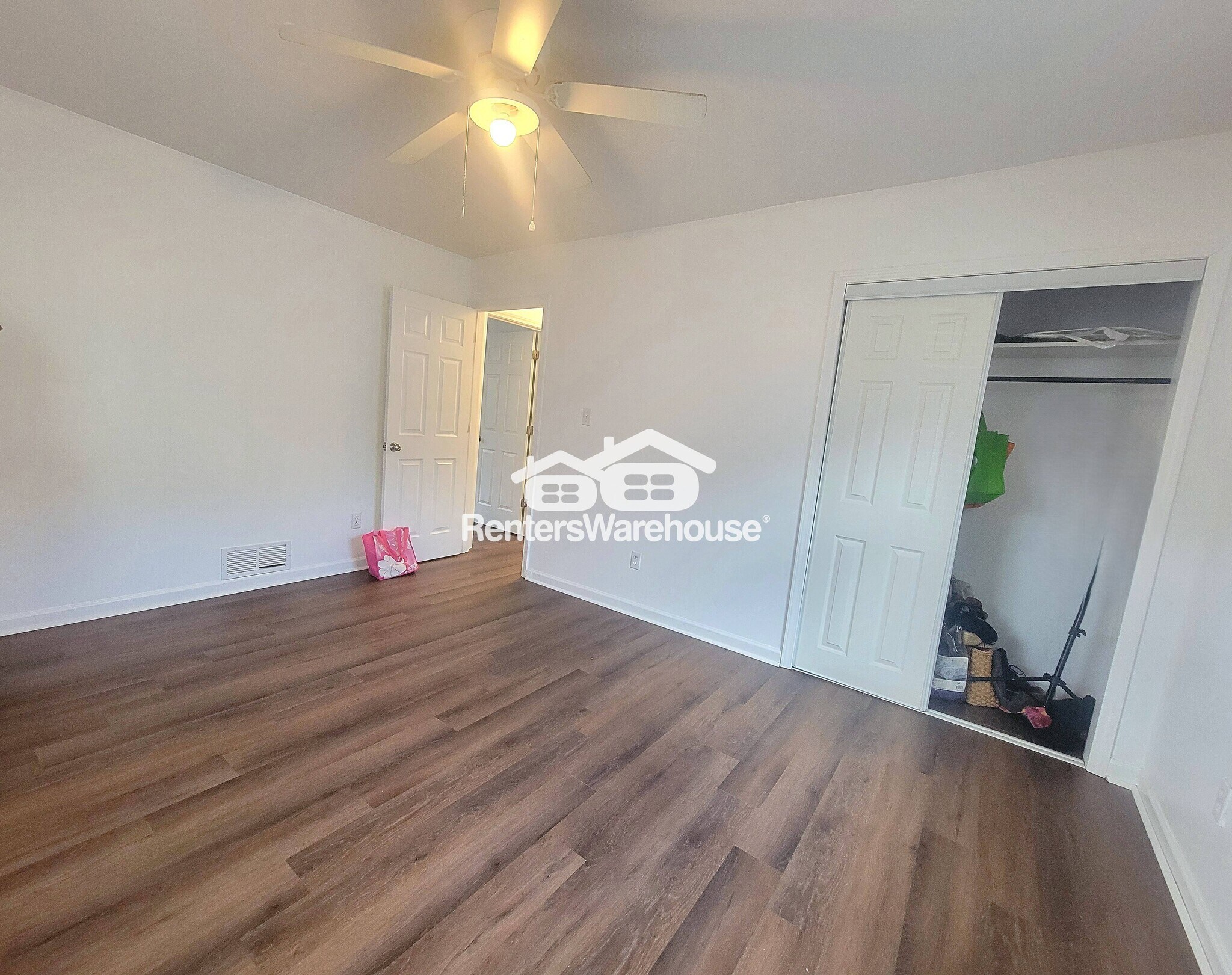 Building Photo - 7539 Pembrook Ct