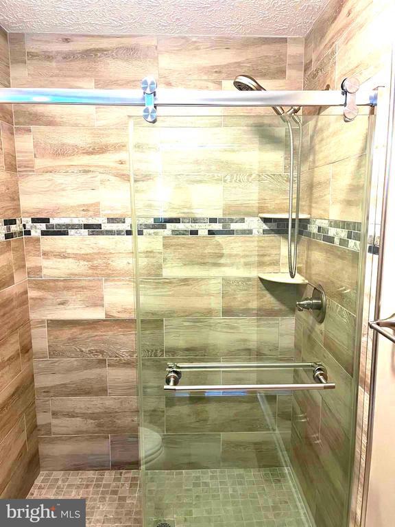 Building Photo - 3280 Halcyon Ct