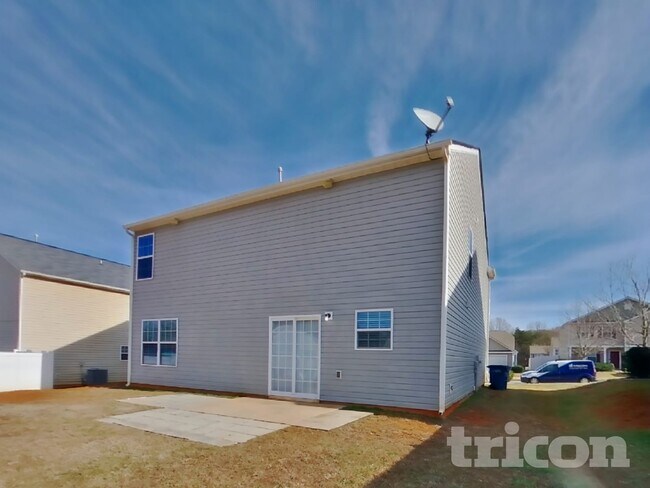 Building Photo - 131 Quail Springs Rd