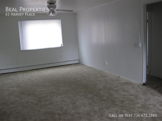 Building Photo - 61 Harvey Pl