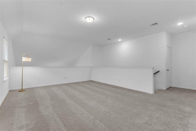 Building Photo - 2136 Sunnymede Dr
