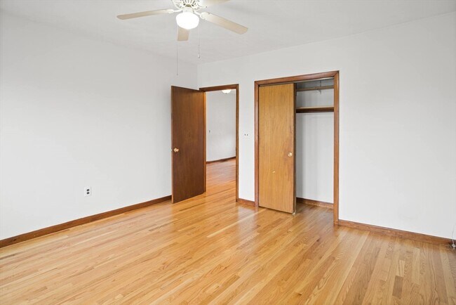 Building Photo - 111 Albion St