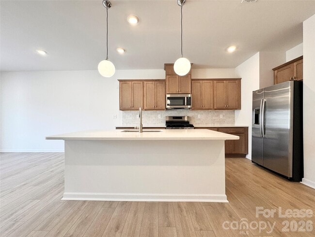 Building Photo - 759 Lock Haven Dr NW