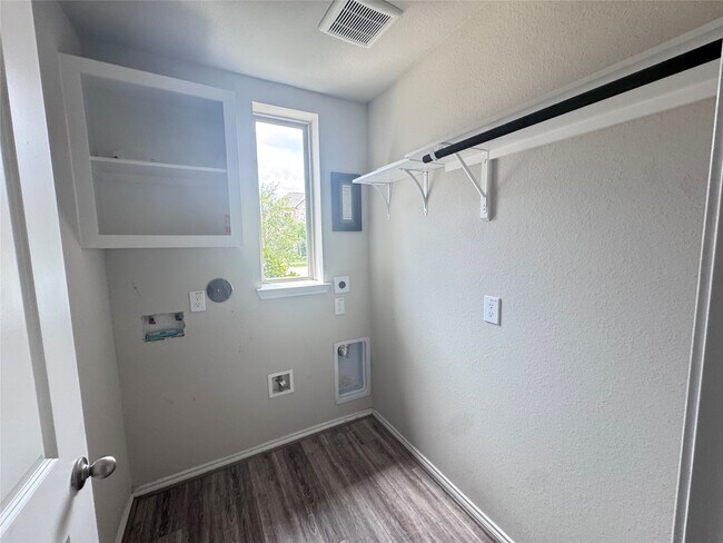 Building Photo - 10818 Cassiopeia Creek Cir