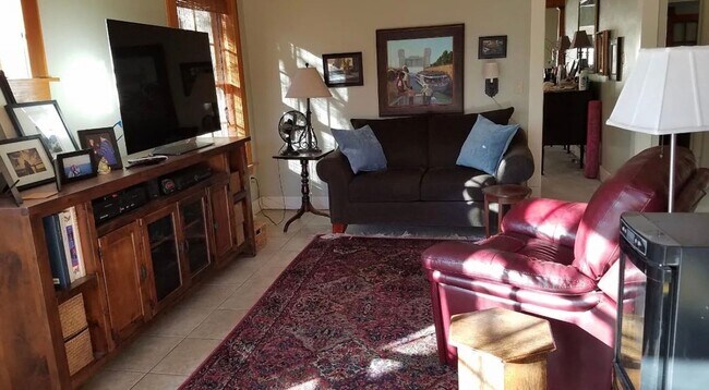 Building Photo - Stunning Historic Home in Washington Park – Updated, Spacious & Full of Charm!