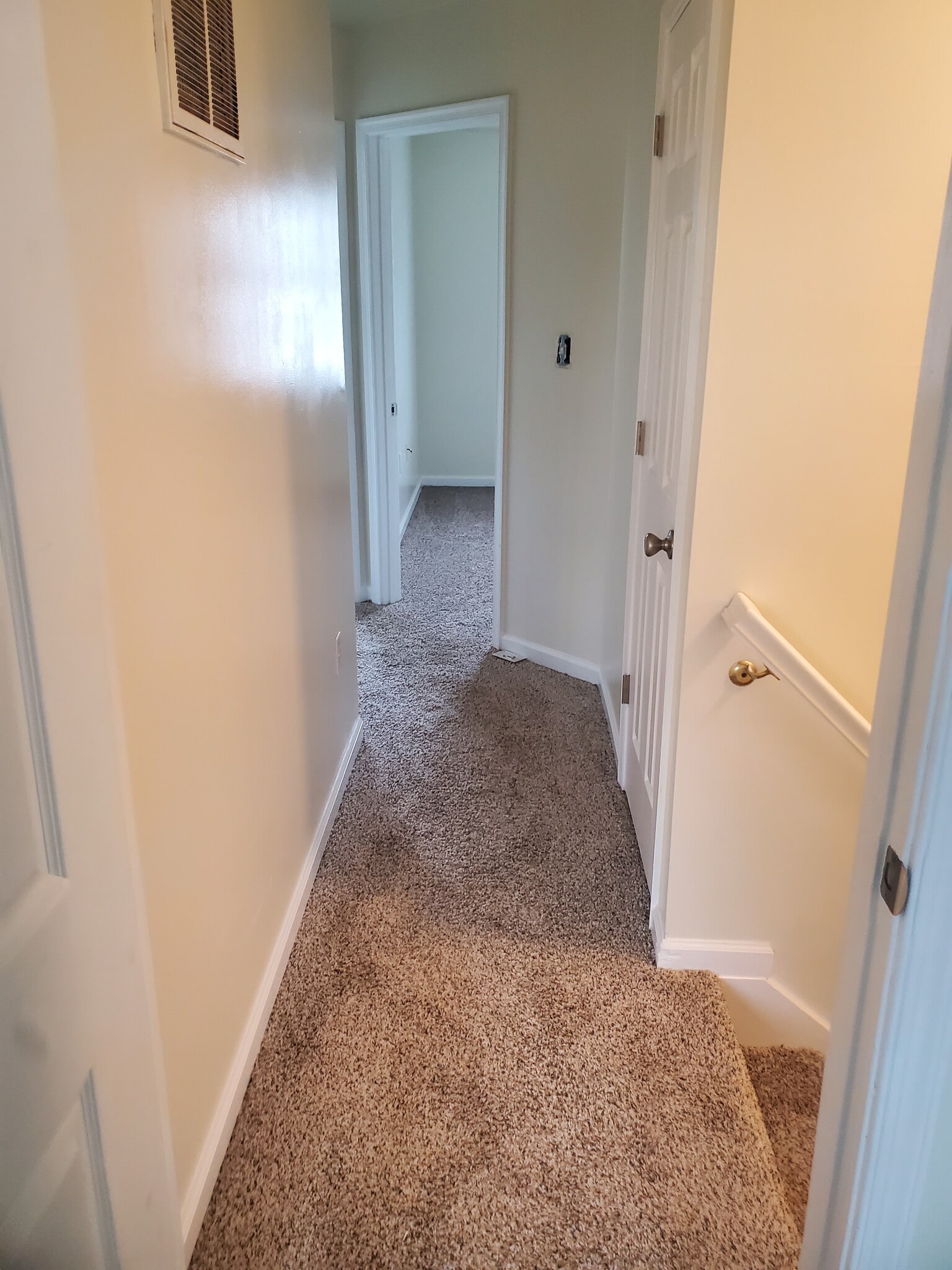 Upstairs hall - 59 Sopwith Way