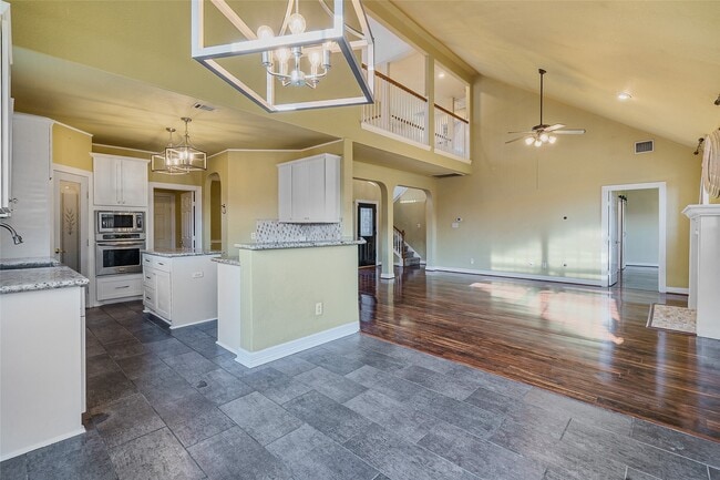 Building Photo - 3403 Hickory Creek Dr