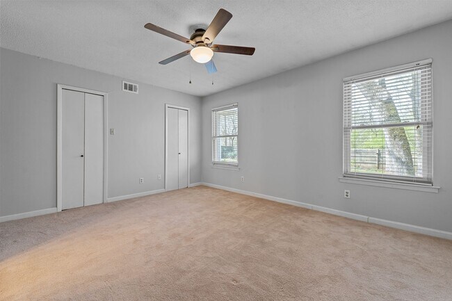 Building Photo - Approved applicant
