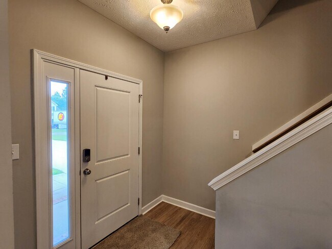 Building Photo - 111 Clearwater Harbor