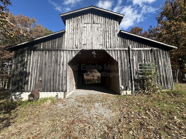 Building Photo - 620 Harp Switch Rd