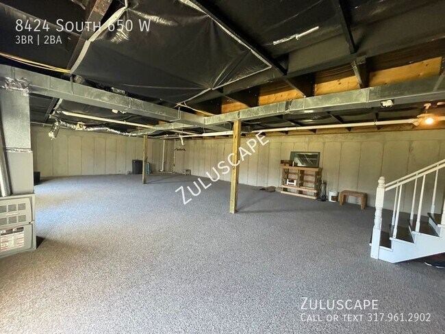 Building Photo - Half Off First Month Rent! 8424 s. 650W / ...
