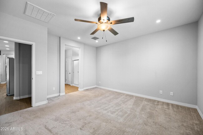 Building Photo - 18436 W Carlota Ln