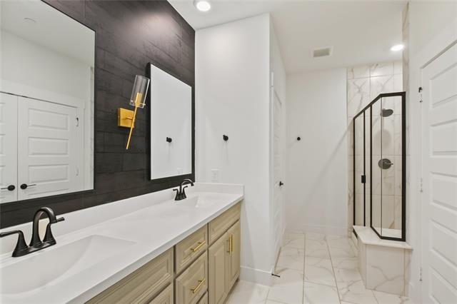 Building Photo - 861 Mountain Laurel Dr