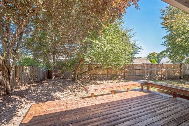 Building Photo - 21665 SW Imperial Ct