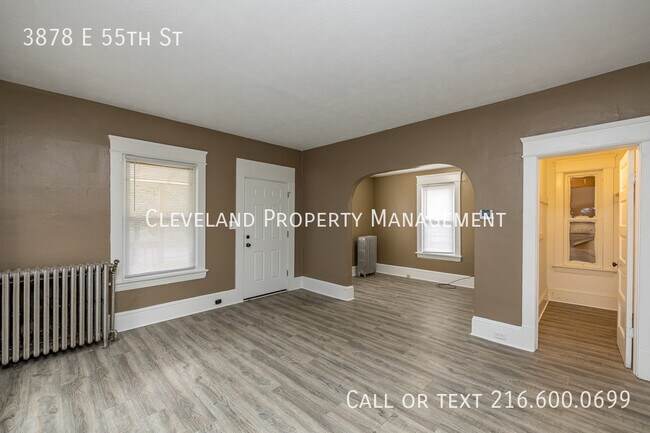 Building Photo - 3878 E 55th St