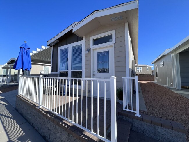 Building Photo - 2206 S Ellsworth Rd