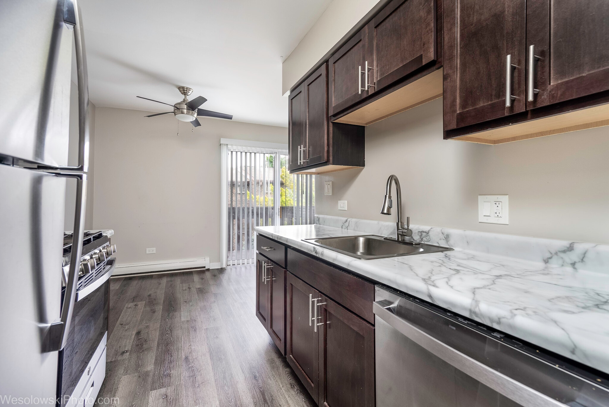 Building Photo - 1305 E Turtle Creek Cir