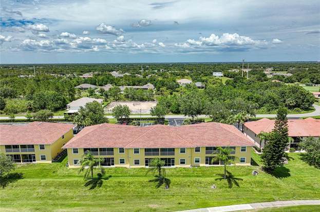 Building Photo - 1315 Saxony Cir