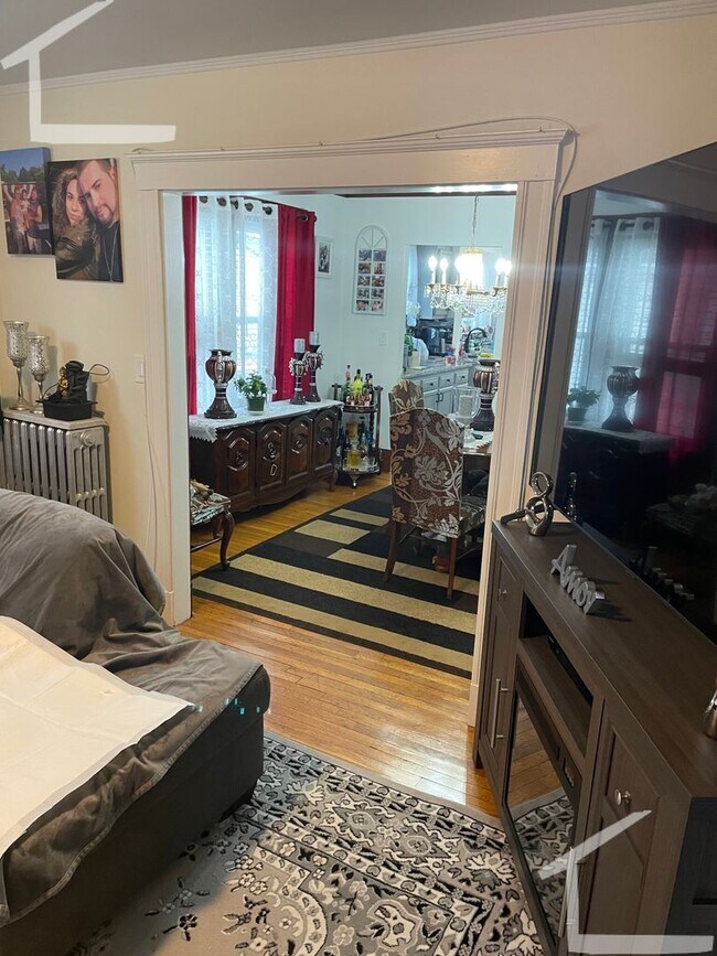 Building Photo - Hige 2 bed in Watertown