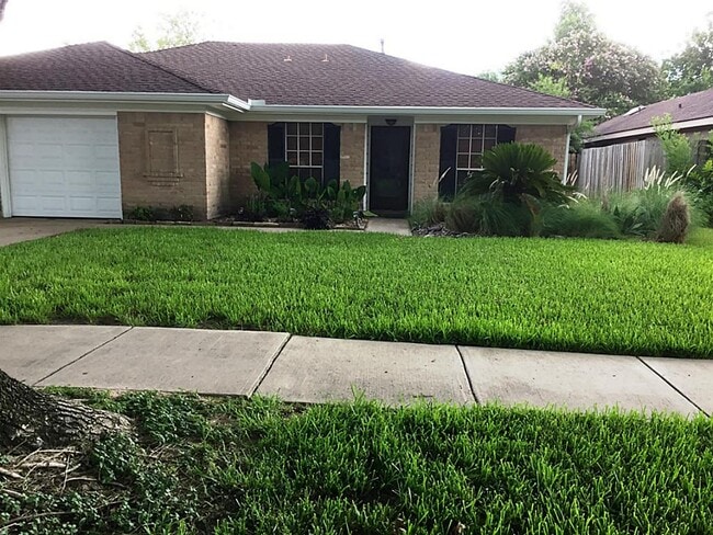 Primary Photo - 12643 Westella Dr
