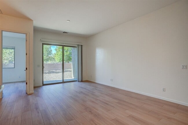 Building Photo - 3 Bedroom, 2 bath home in Granville
