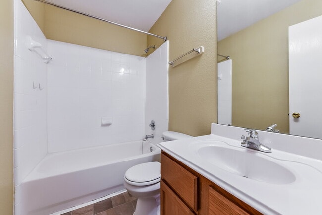 Building Photo - 7906 Ashland Springs Ln