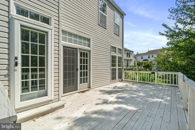 Building Photo - 21255 Olive Green Ct