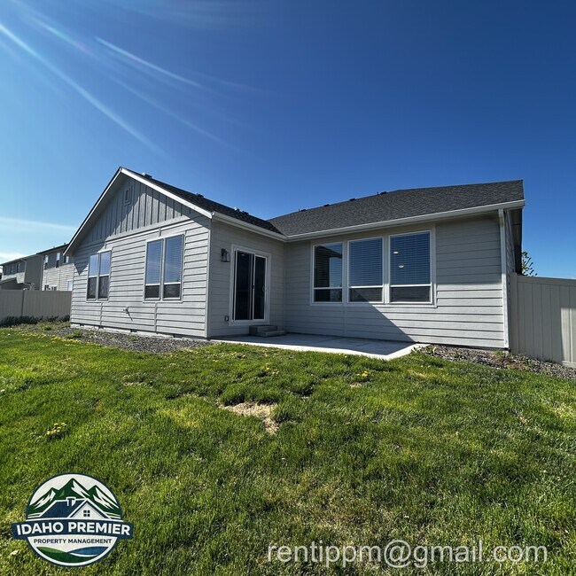 Building Photo - 1340 W Brink St