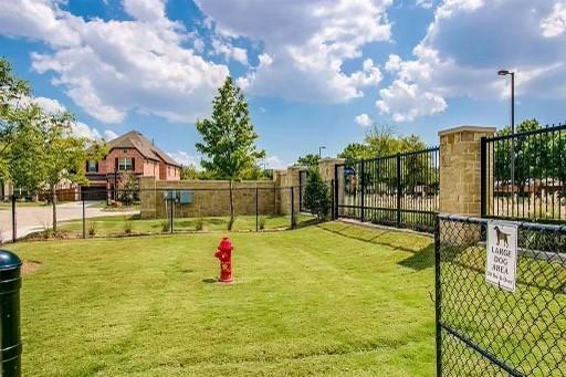 Building Photo - 5428 Hennessey Rd