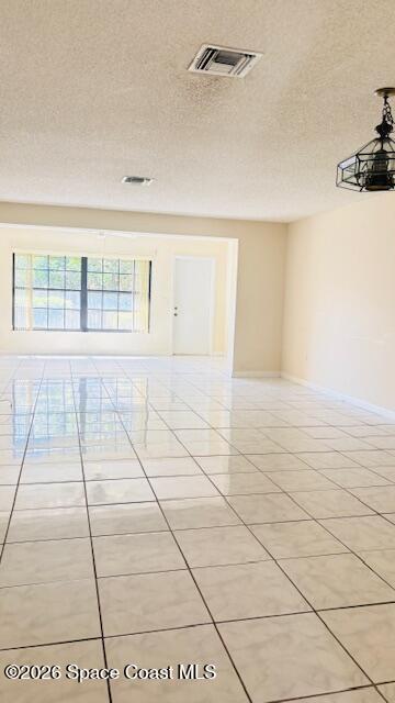 Building Photo - 125 Kings Way