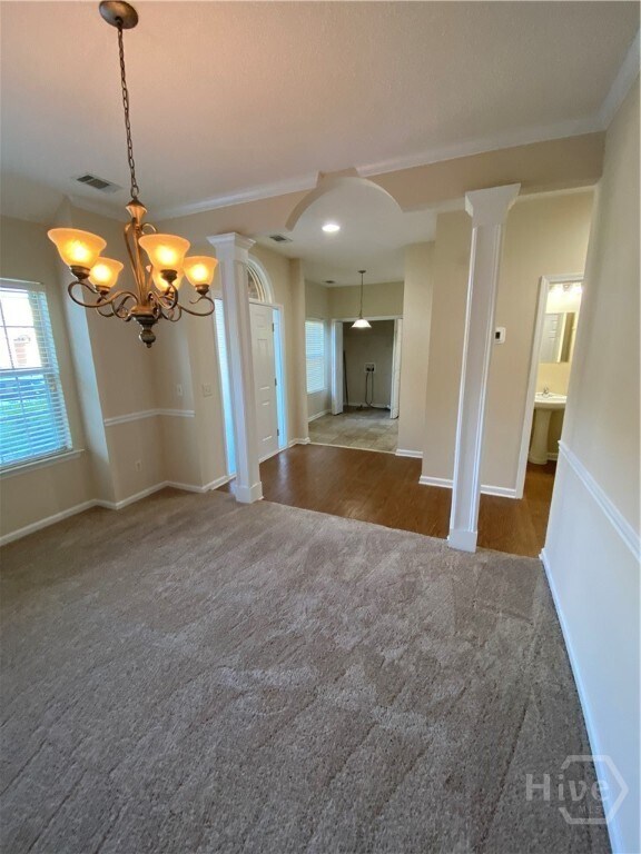 Primary Photo - 204 Foxbury Square