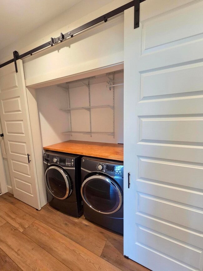 Building Photo - 1821 Lubbock Rd