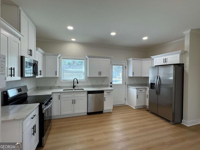 Building Photo - 125 Indiana Ave