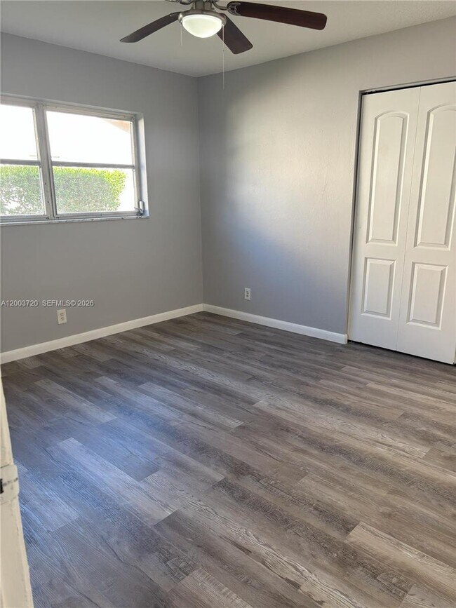 Building Photo - 8444 NW 23rd Manor