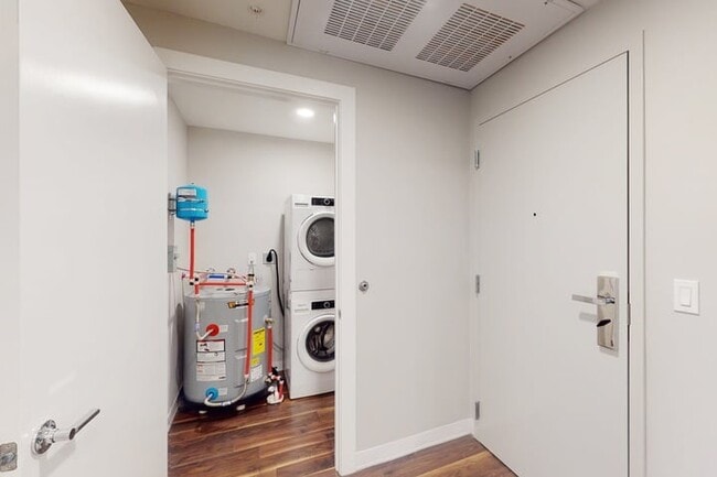 Floorplan - 520 E Armour