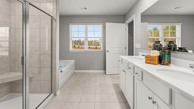 Building Photo - 3131 Greyton Dr