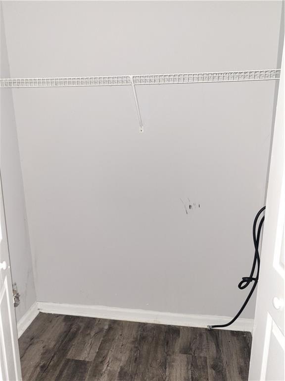 Building Photo - 7620 Creekside Ln