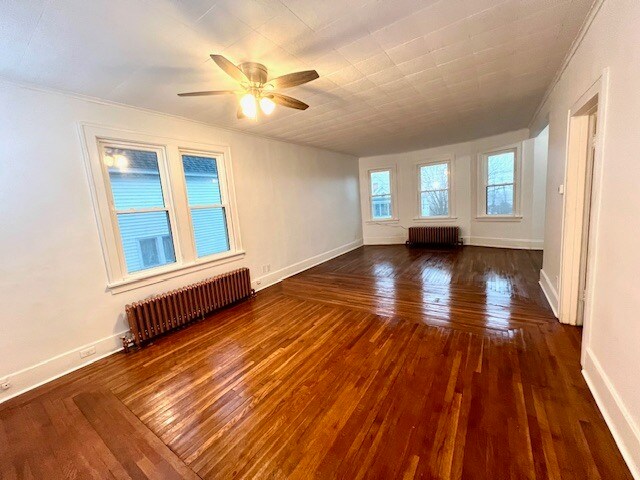 Building Photo - 83 Arnold Ave