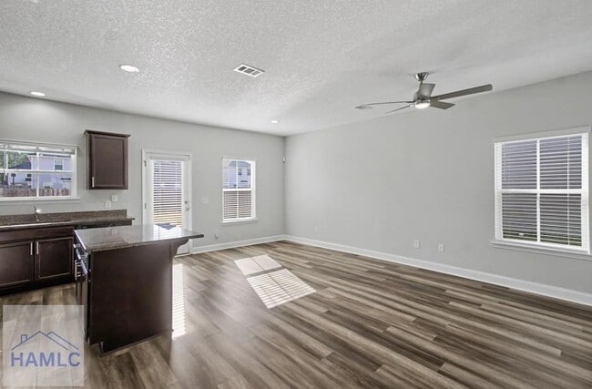 Building Photo - 1034 Grayson Ave