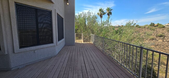 Building Photo - UNFURNISHED GREAT SINGLE FAMILY HOME